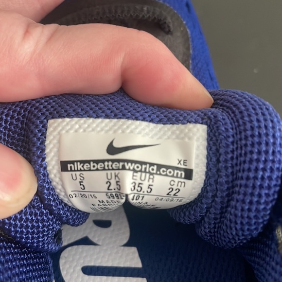 NWOB Nike Zoom Running Shoe in size 5 - Picture 4 of 4